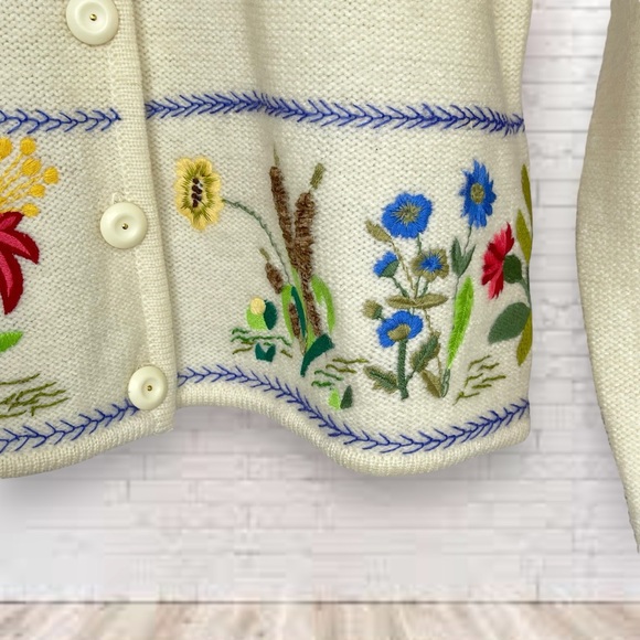 Susan Bristol Vintage 1997 Wool Cardigan Sweater Size M - Picture 4 of 7